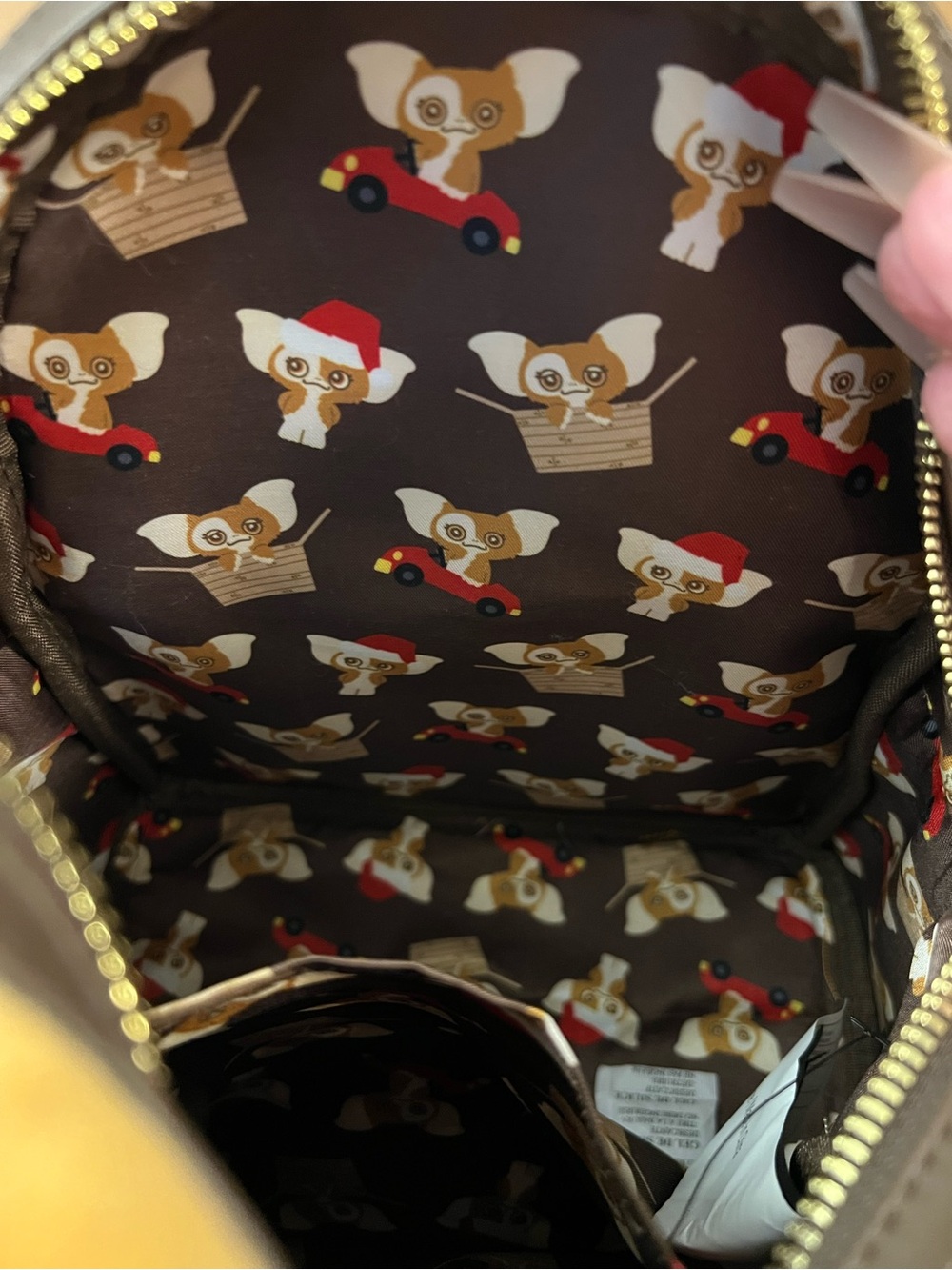 Loungefly Gremlins Gizmo Mini Backpack & Wallet Set Faux Leather Adjustable - Picture 11 of 11